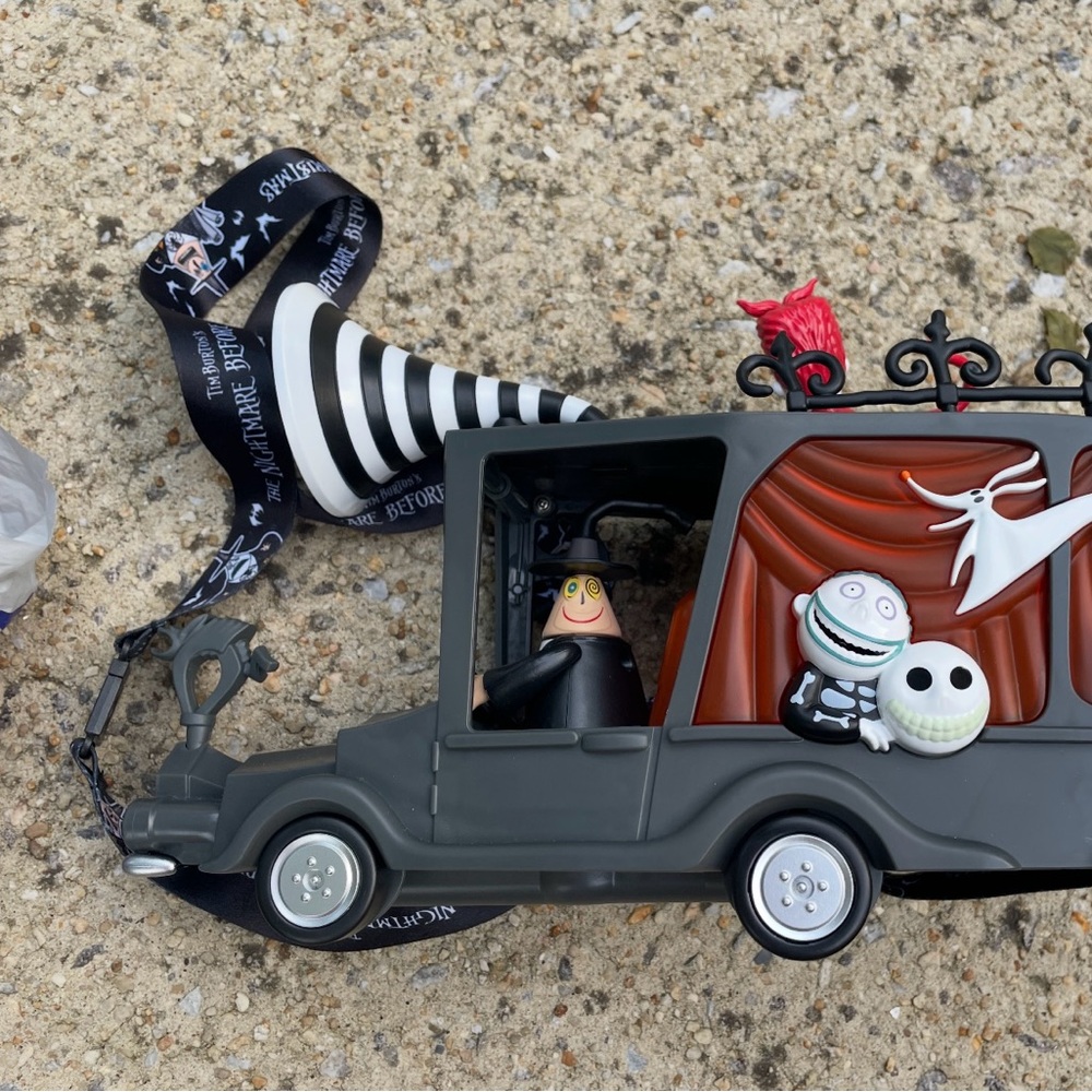 DISNEY NIGHTMARE BEFORE CHRISTMAS POPCORN BUCKET